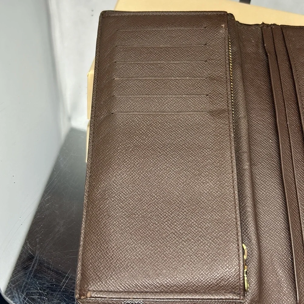 Louis Vuitton LOUIS VUITTON Wallet